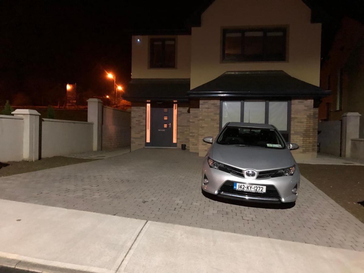 1 Luxurious Room In Family Home Killarney Buitenkant foto