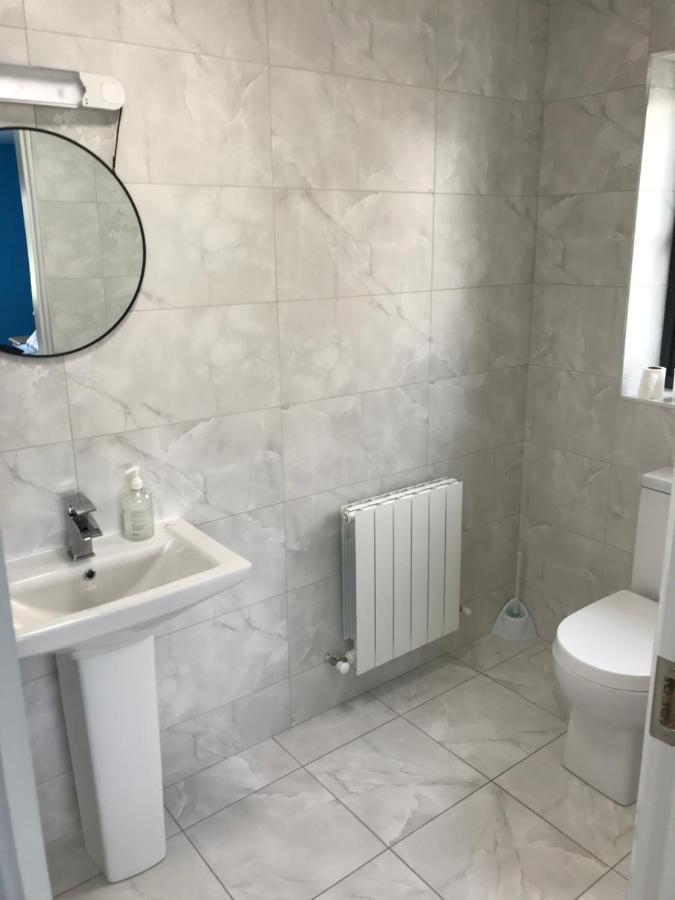 1 Luxurious Room In Family Home Killarney Buitenkant foto
