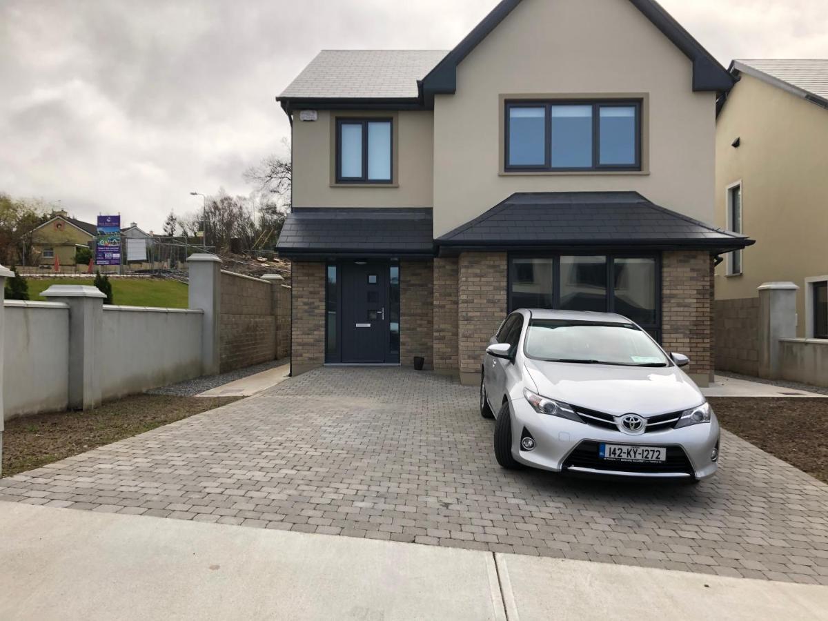 1 Luxurious Room In Family Home Killarney Buitenkant foto